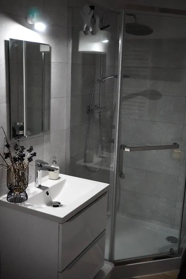 Apartament White Park Inn Batorego Mokotow Centrum Wifi Free Smarttv Warszawa