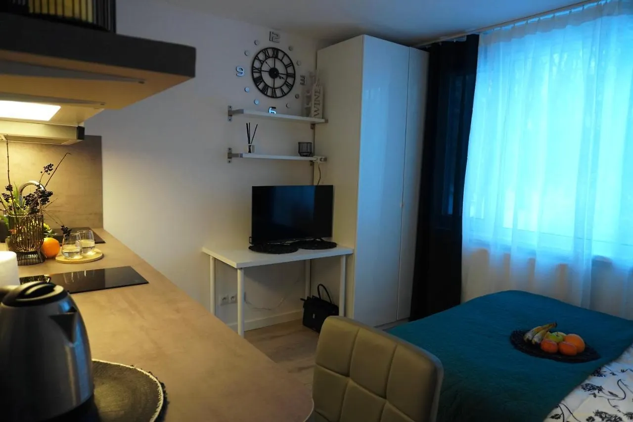 White Park Inn Batorego Mokotow Centrum Wifi Free Smarttv Warszawa Polska